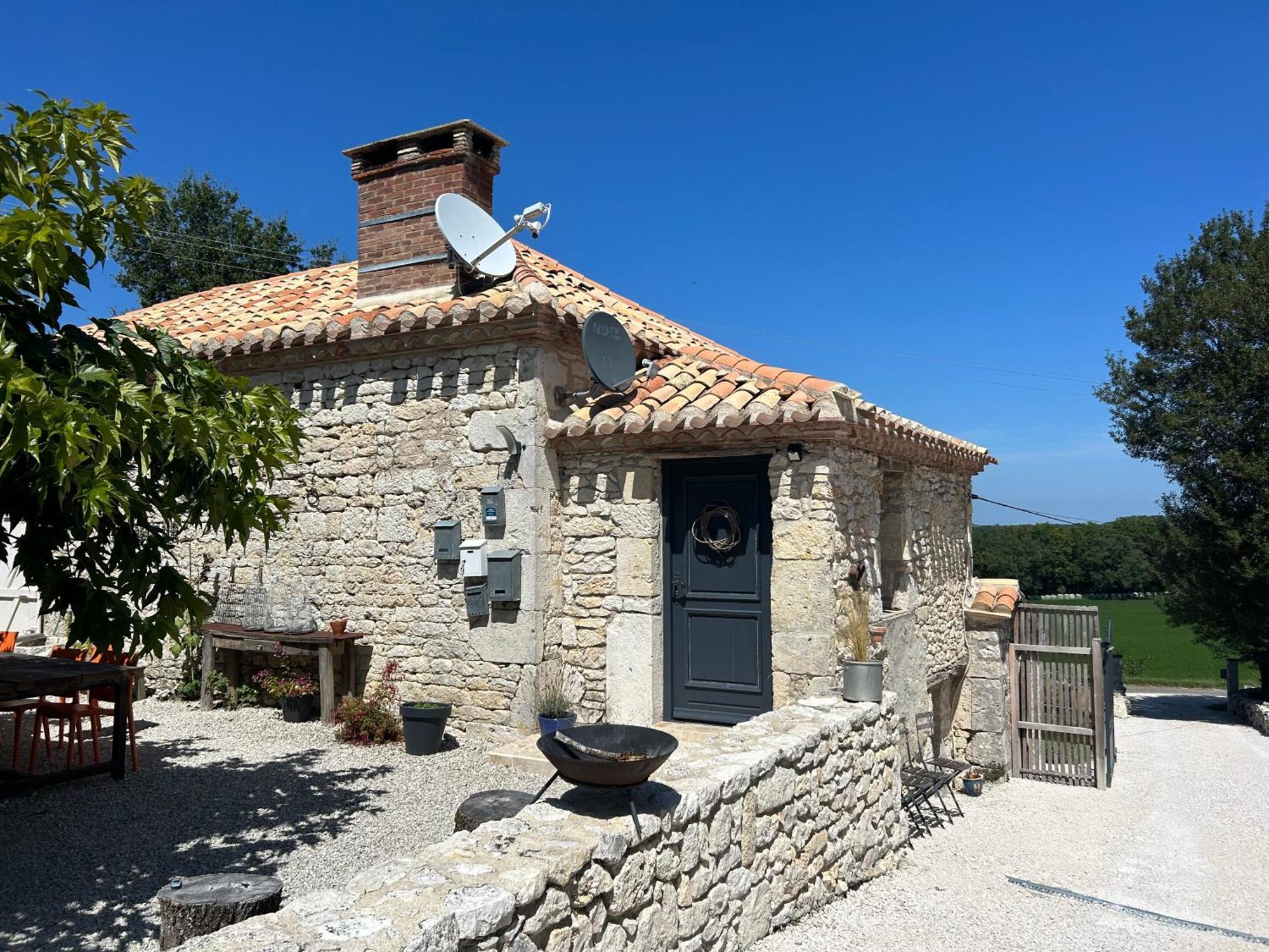 Вілла Les Fontanelles Du Quercy Blanc Montcuq Екстер'єр фото
